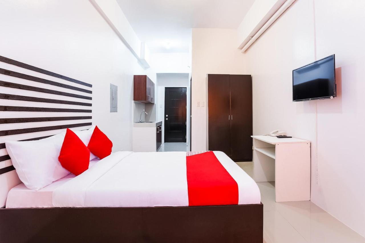 Oyo 505 Jardin Suites Manila Eksteriør billede