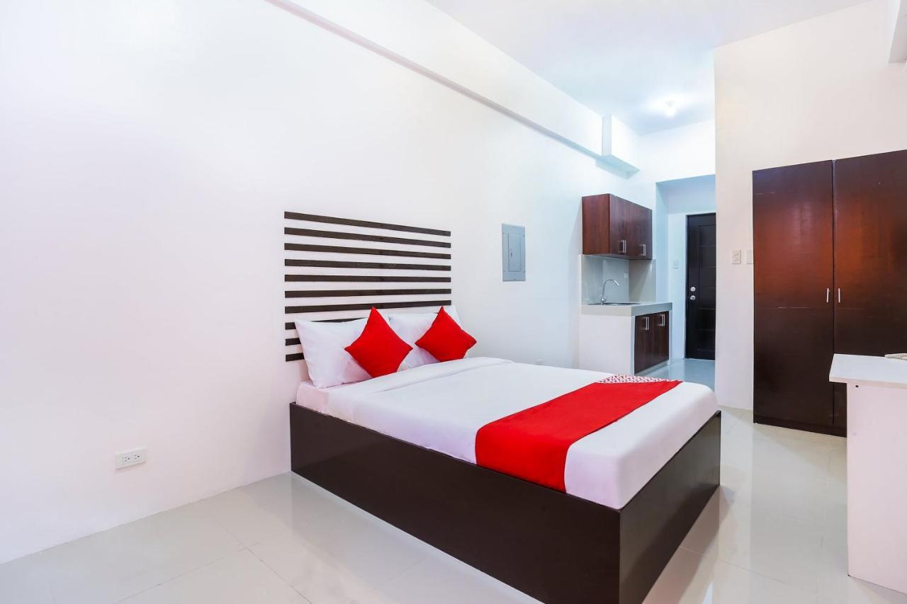 Oyo 505 Jardin Suites Manila Eksteriør billede