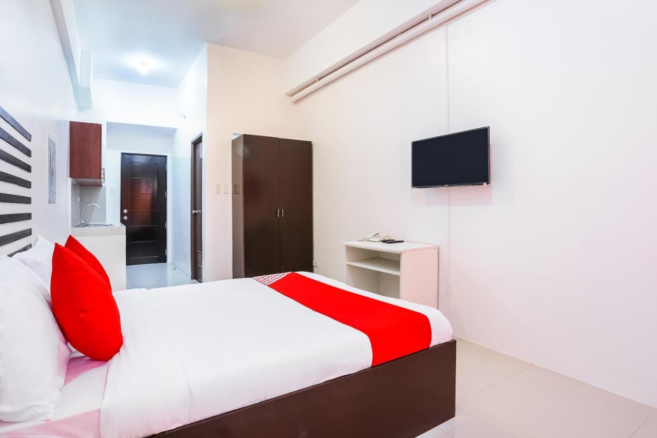 Oyo 505 Jardin Suites Manila Eksteriør billede