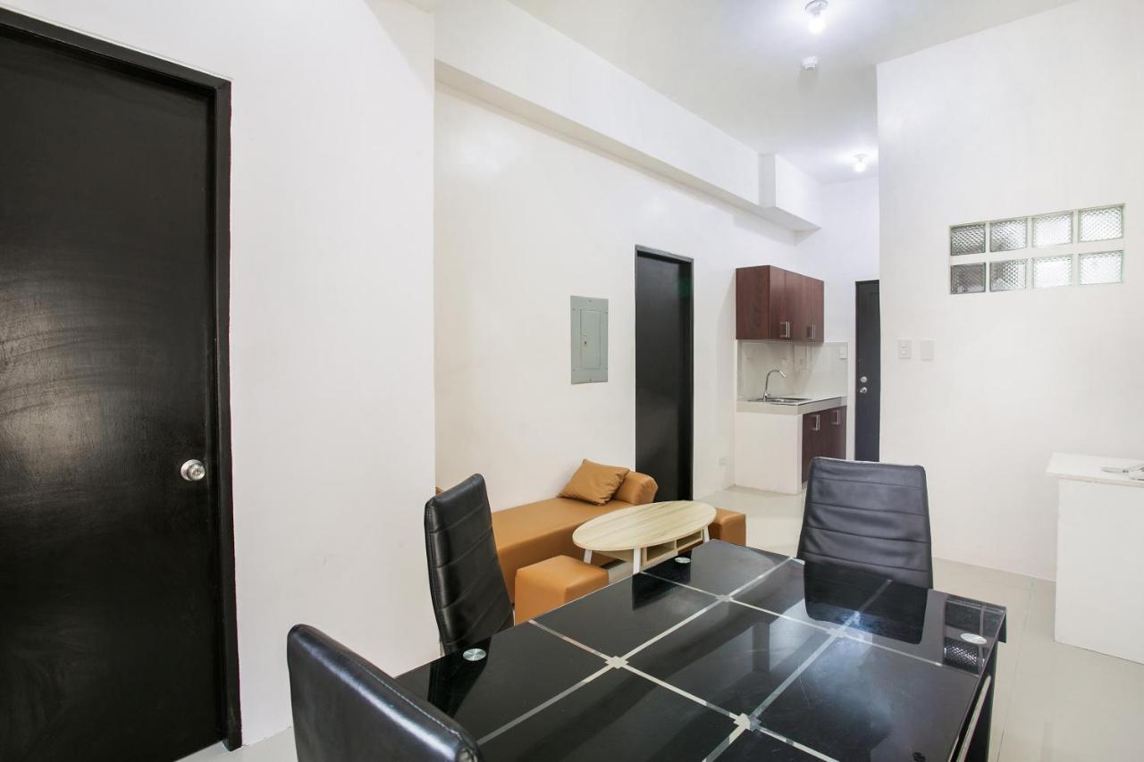 Oyo 505 Jardin Suites Manila Eksteriør billede