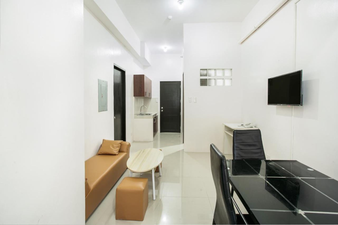 Oyo 505 Jardin Suites Manila Eksteriør billede